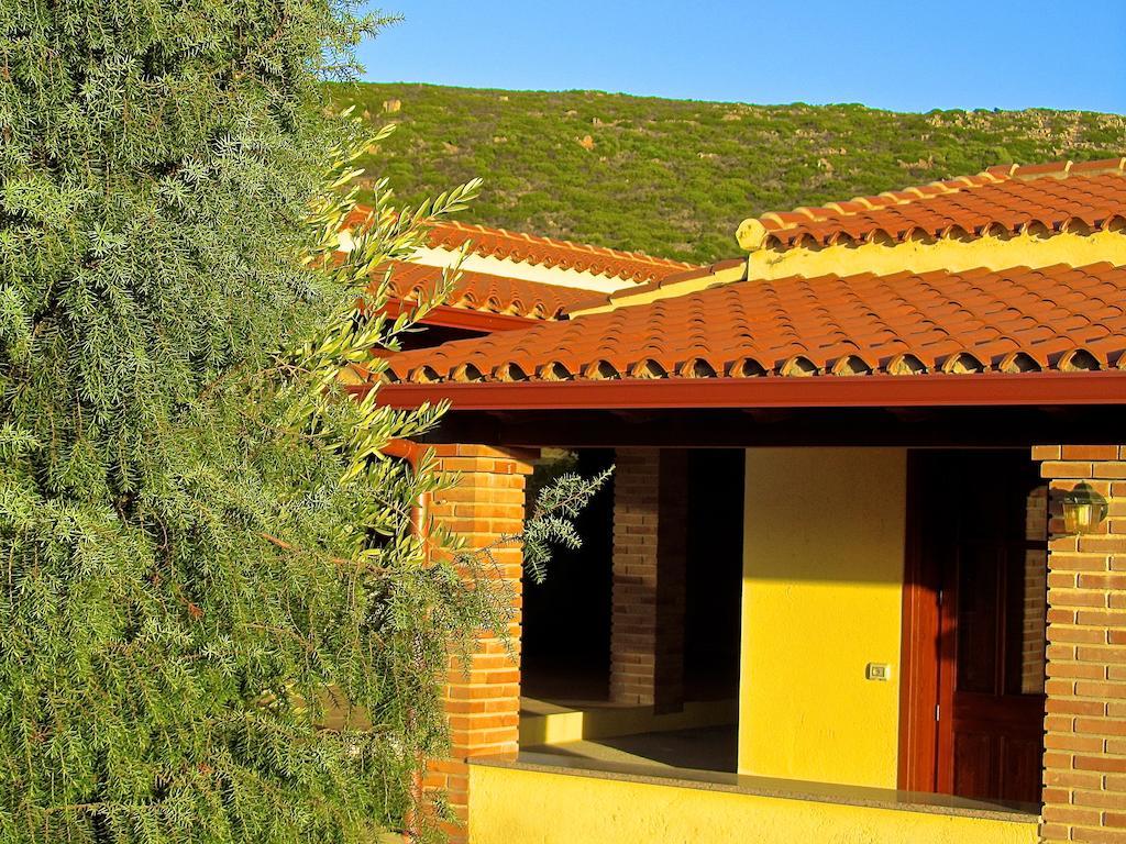 Agriturismo Sa Tiria Teulada Exteriör bild